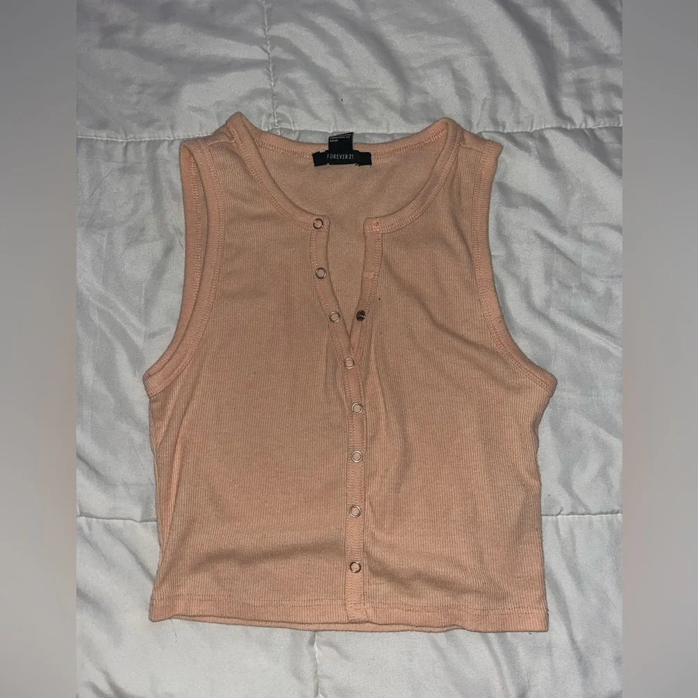 peach button down top from forever 21 - Picture 1 of 2
